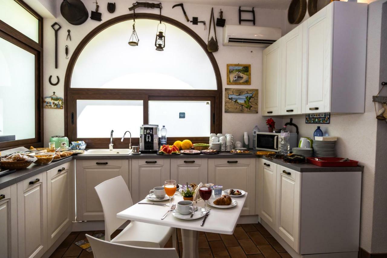 Kunesias B&B Cinisi Kültér fotó